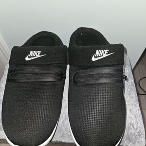 Nike Black Slip-On Sneakers with Front Zipper Detail